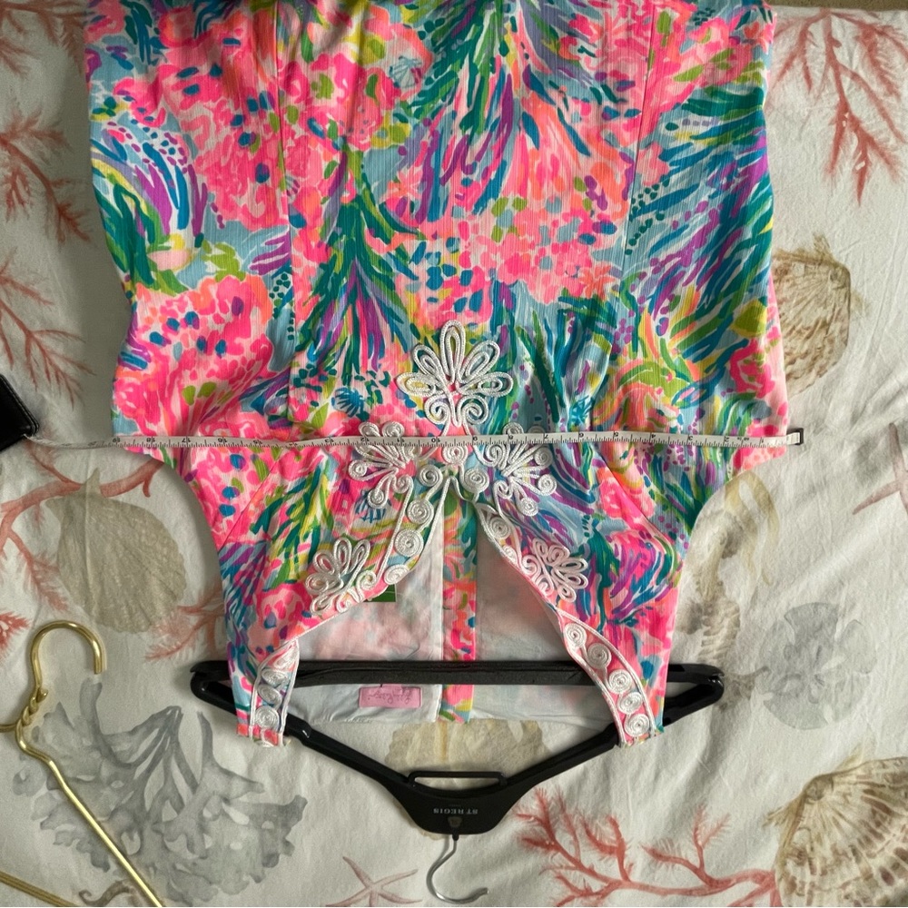 Lilly Pulitzer size 12 NWT.  Fully lined.  Fits like a size 10 - Picture 5 of 11